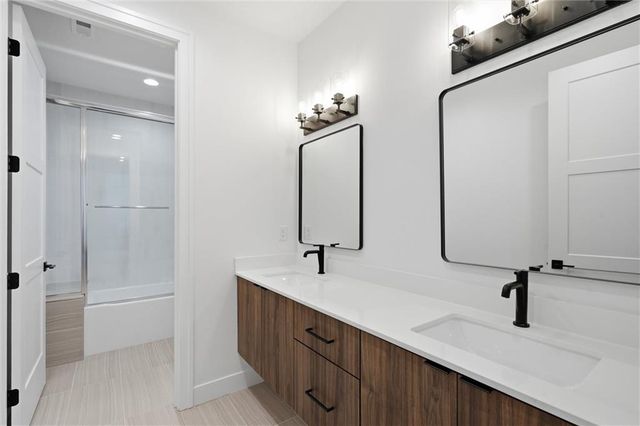 2602 84th Terrace, Kansas City, MO 64154