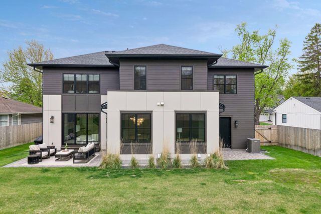 5925 Chowen Avenue S, Edina, MN 55410