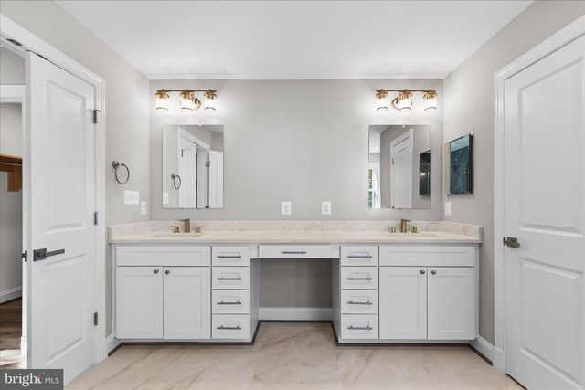 200 LISMORE DR, Fort Washington, MD 20744