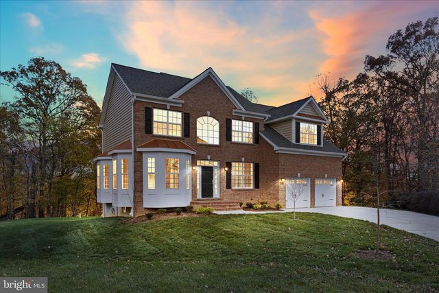 200 LISMORE DR, Fort Washington, MD 20744