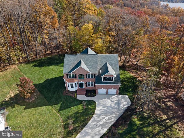 200 LISMORE DR, Fort Washington, MD 20744