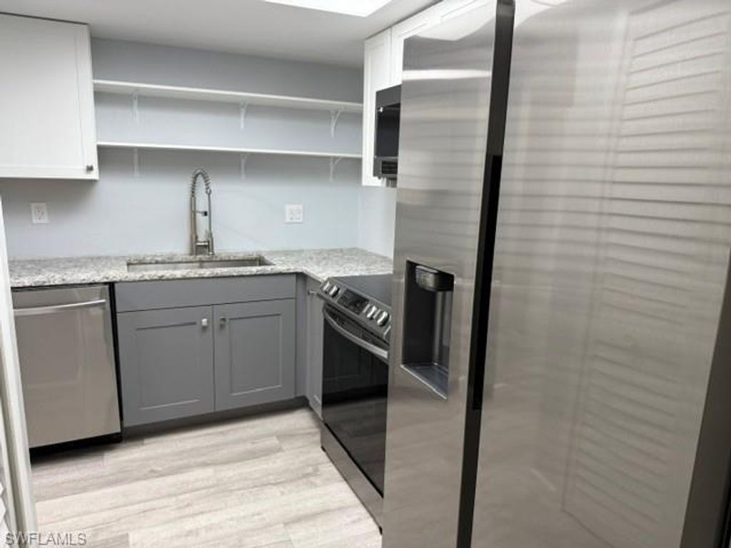 3704 Broadway 115, FORT MYERS, FL 33901 — photo 5