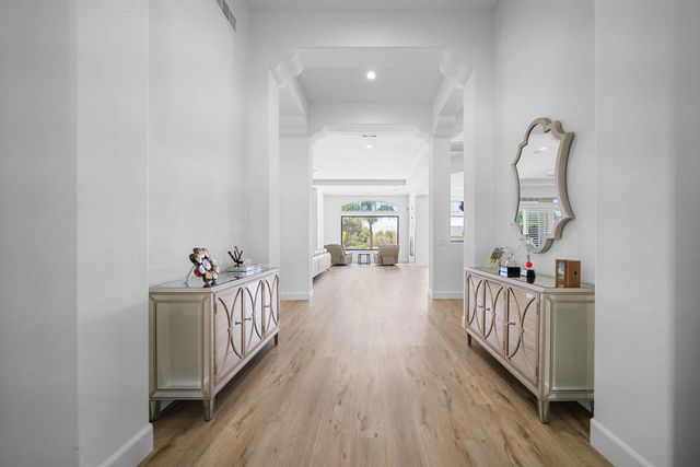 47 Calle Del Norte, Rancho Mirage, CA 92270