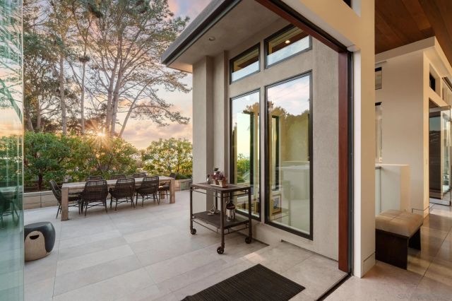 1970 Zapo Street, Del Mar, CA 92014