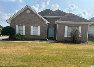 906 SAVANNAH LANE, Calera, AL 35040