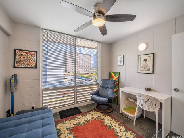 929 Ahana Street 309, Honolulu, HI 96814