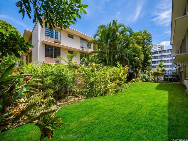 929 Ahana Street 309, Honolulu, HI 96814