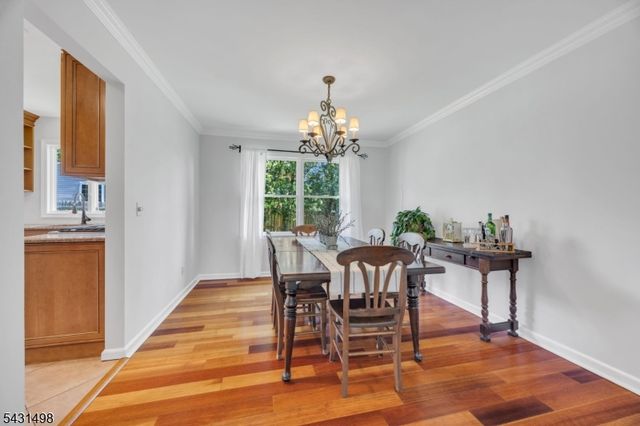 18 Johnfield Ct, Piscataway Twp., NJ 08854