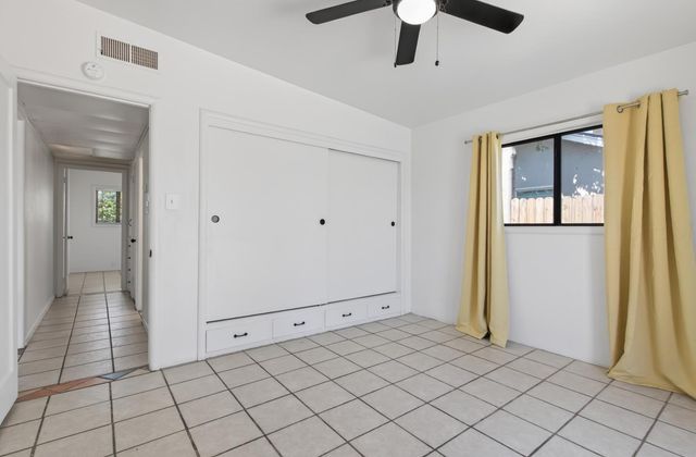 7419 Pine St, Hughson, CA 95326