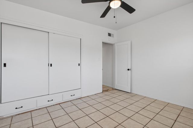 7419 Pine St, Hughson, CA 95326