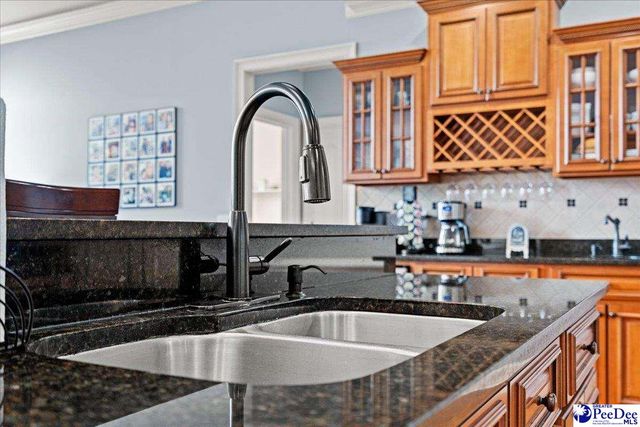 3060 Drakeshore Dr., Florence, SC 29501