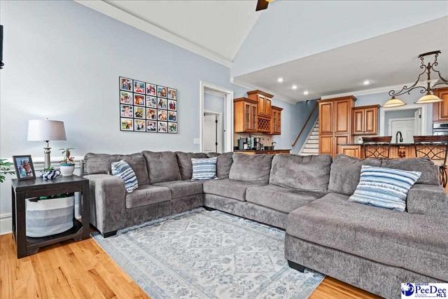 3060 Drakeshore Dr., Florence, SC 29501