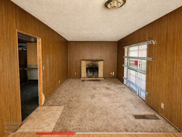 1103 Custer Ct, Modesto, CA 95351