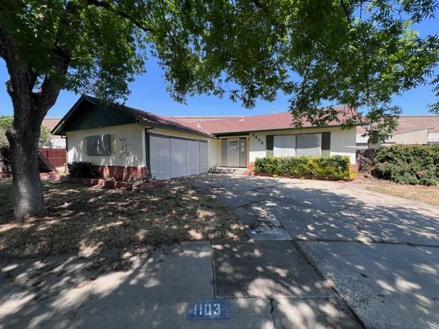 1103 Custer Ct, Modesto, CA 95351