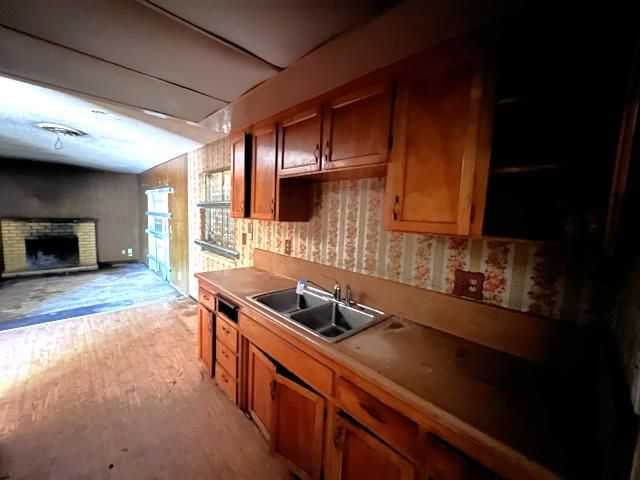 1103 Custer Ct, Modesto, CA 95351