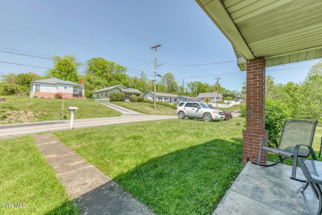 2424 Catherine Street, Bristol, VA 24201