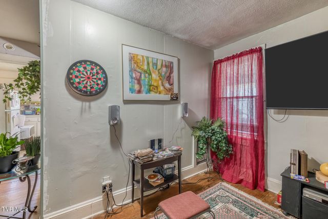 2424 Catherine Street, Bristol, VA 24201
