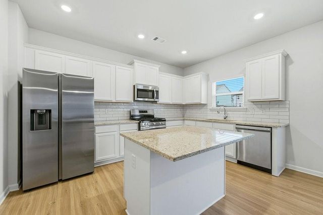 635 River Run Drive, Dallas, GA 30132