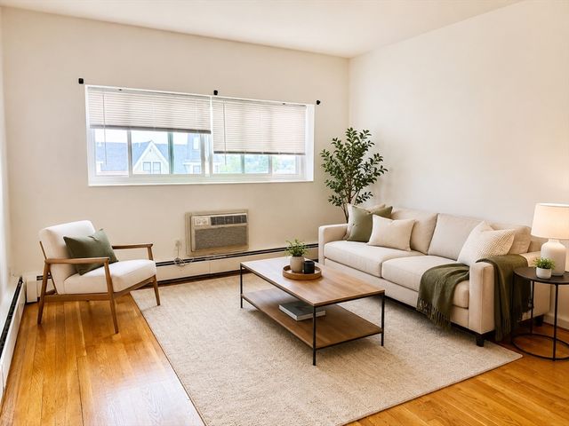 135 Neponset Ave 44, Boston, MA 02122