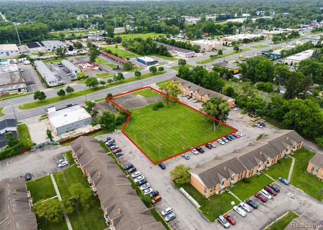 26156 Michigan Avenue, Inkster, MI 48141