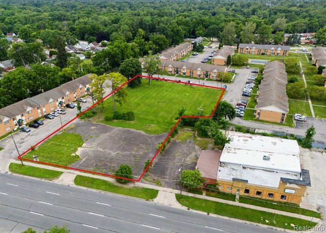 26156 Michigan Avenue, Inkster, MI 48141