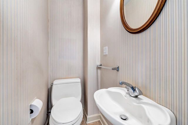 2377 S WEBSTER AVENUE, Green Bay, WI 54301