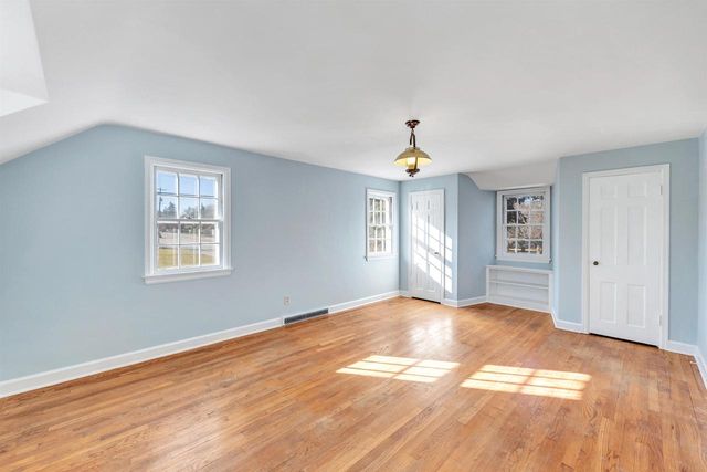 2377 S WEBSTER AVENUE, Green Bay, WI 54301