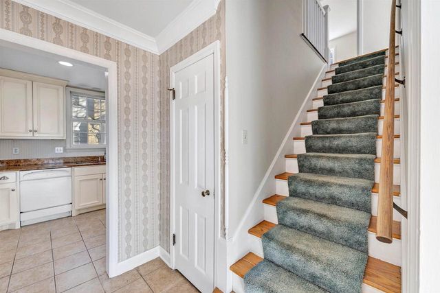 2377 S WEBSTER AVENUE, Green Bay, WI 54301