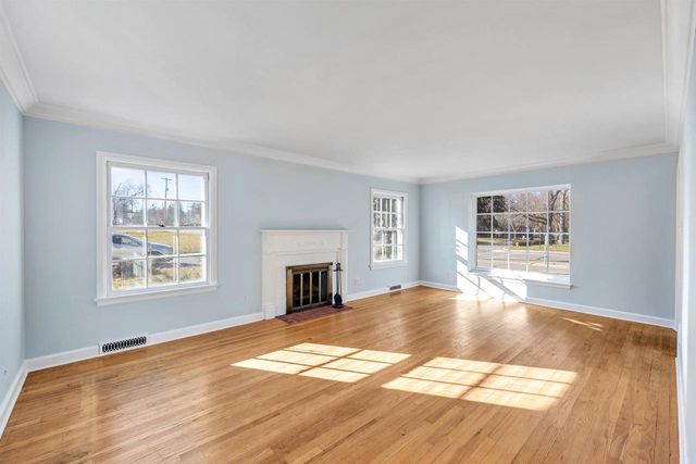 2377 S WEBSTER AVENUE, Green Bay, WI 54301