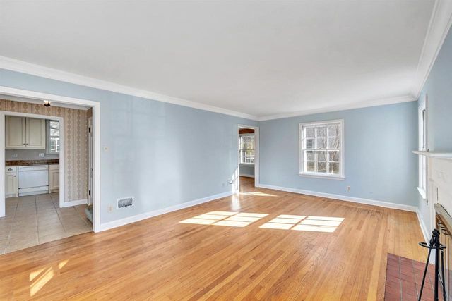 2377 S WEBSTER AVENUE, Green Bay, WI 54301