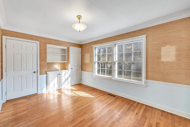 2377 S WEBSTER AVENUE, Green Bay, WI 54301