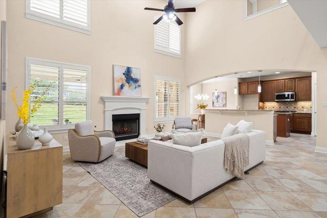 219 Varco DR, Austin, TX 78738