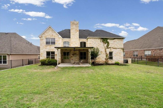 219 Varco DR, Austin, TX 78738