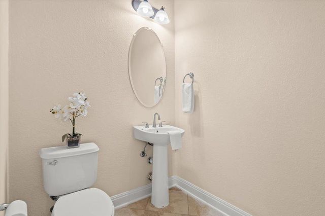 219 Varco DR, Austin, TX 78738