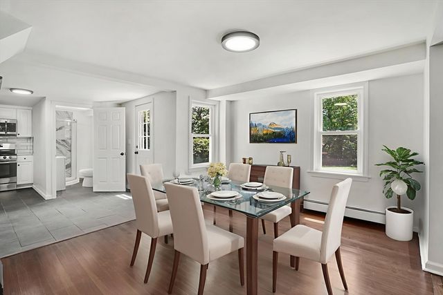 46 Chestnut St Place, East Longmeadow, MA 01028