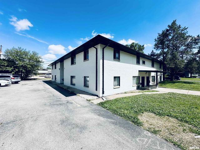 2613 W WARDCLIFFE Drive, Peoria, IL 61604