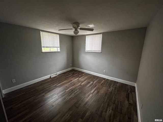 2613 W WARDCLIFFE Drive, Peoria, IL 61604