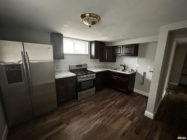 2613 W WARDCLIFFE Drive, Peoria, IL 61604