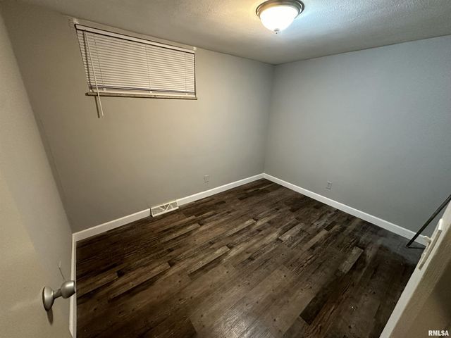 2613 W WARDCLIFFE Drive, Peoria, IL 61604