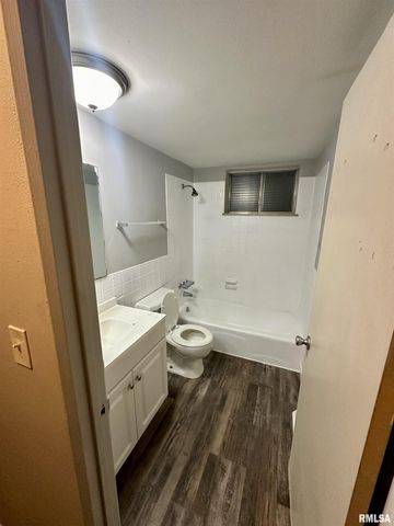 2613 W WARDCLIFFE Drive, Peoria, IL 61604