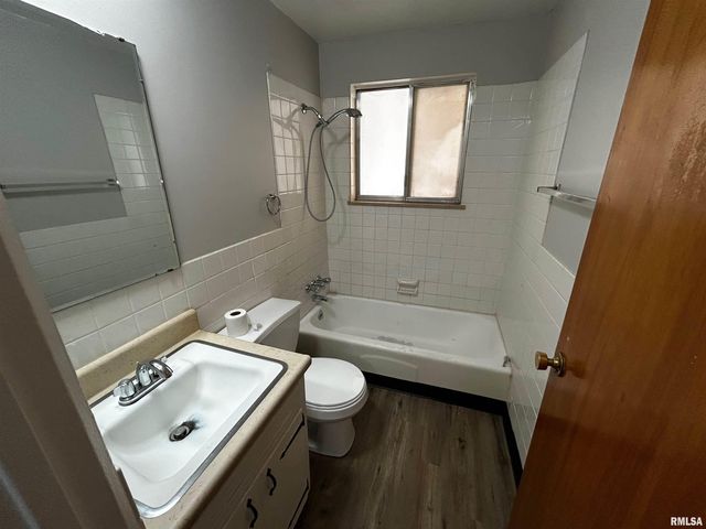 2613 W WARDCLIFFE Drive, Peoria, IL 61604