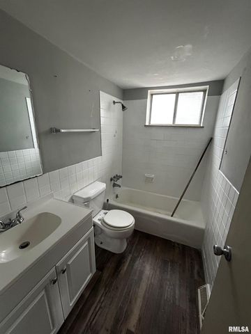 2613 W WARDCLIFFE Drive, Peoria, IL 61604