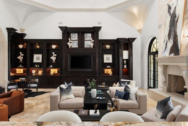 4256 Fischer Store RD, Wimberley, TX 78676