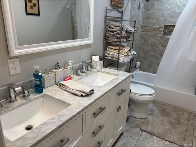 38 Vernon Avenue, Mastic, NY 11950