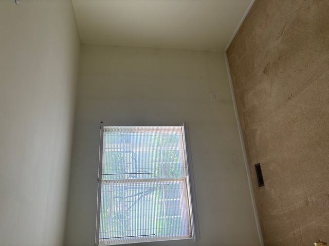 1602 Columbia Circle 4, Bartlett, IL 60103