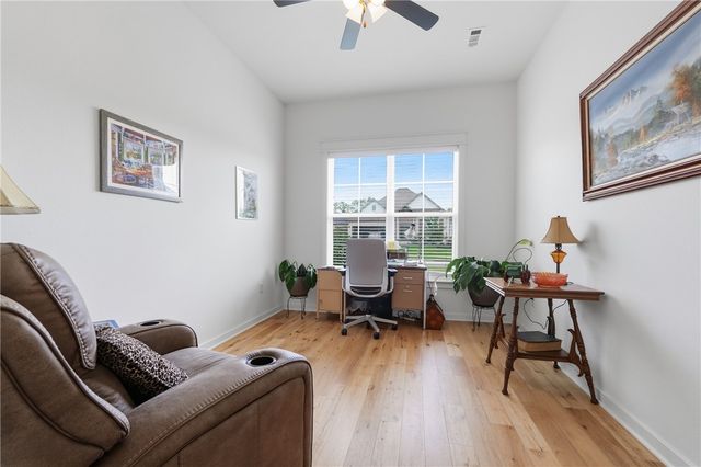 2852 S Cobalt Avenue, Fayetteville, AR 72701