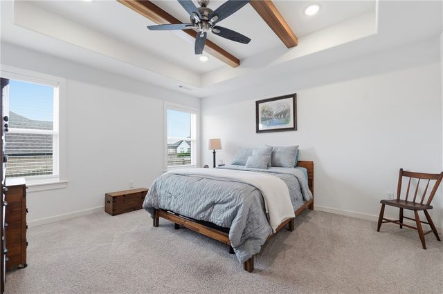 2852 S Cobalt Avenue, Fayetteville, AR 72701