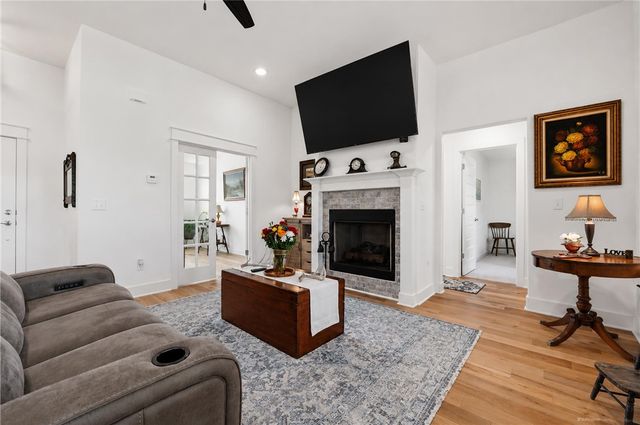 2852 S Cobalt Avenue, Fayetteville, AR 72701