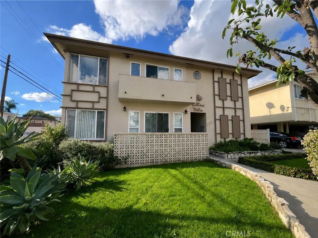 8665 S Chalmers Drive 4, Los Angeles, CA 90035