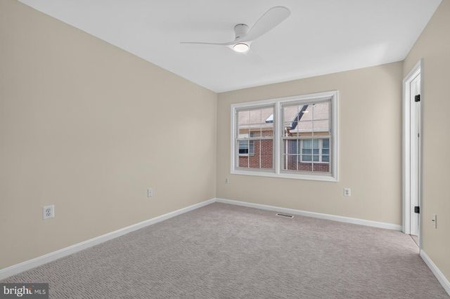 1869 N ADAMS ST, Arlington, VA 22201